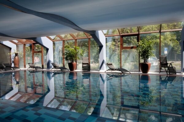 Vnútorný bazén v hoteli Wellness Hotel Chopok